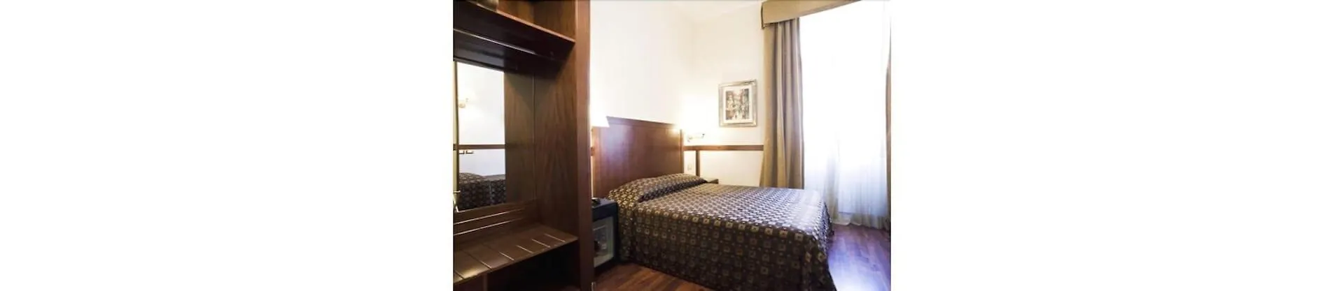 ***  Hotel Select Garden Рим Италия